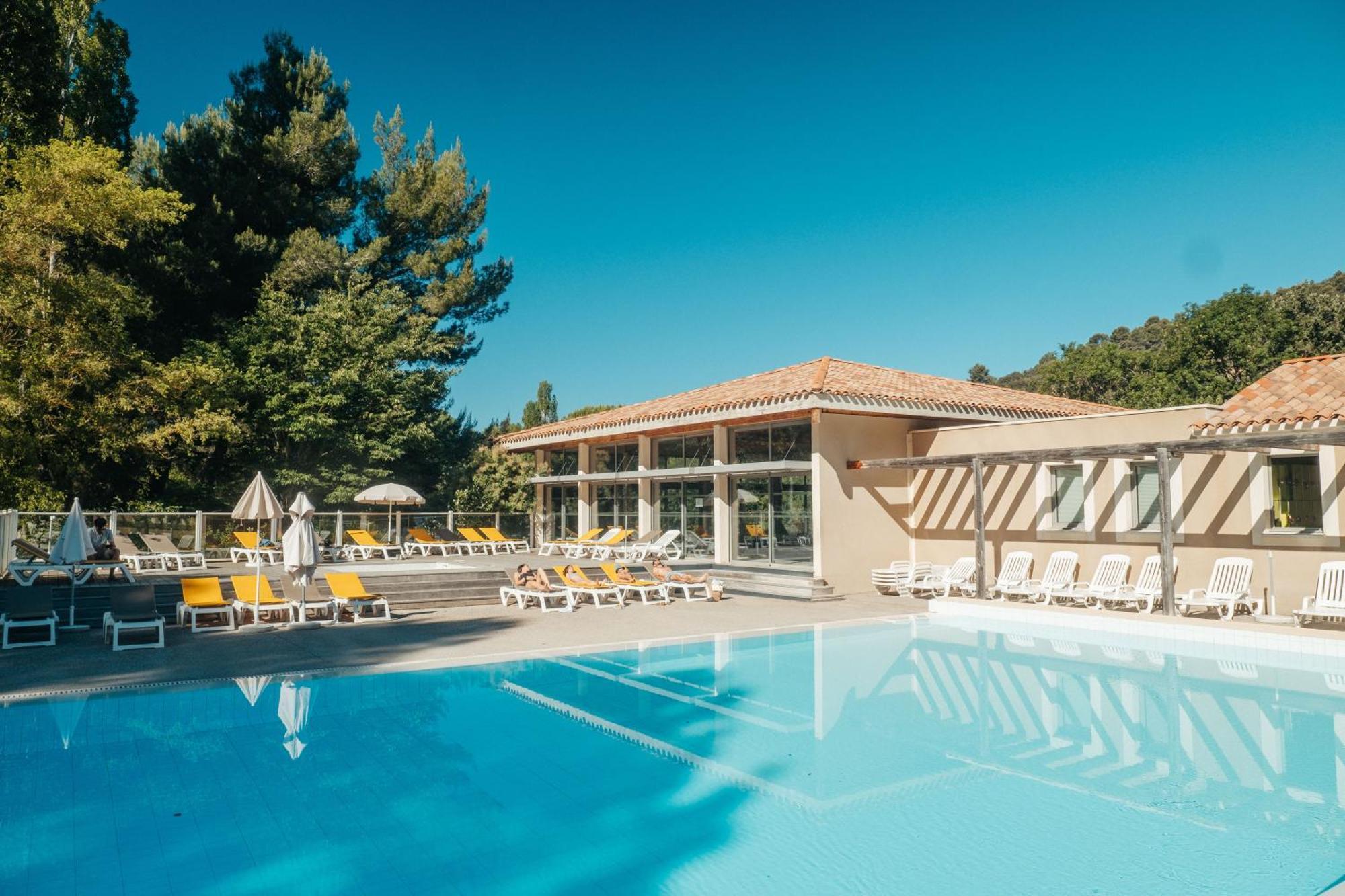 Club Vacances Bleues Domaine De Chateau Laval Gréoux-les-Bains Buitenkant foto