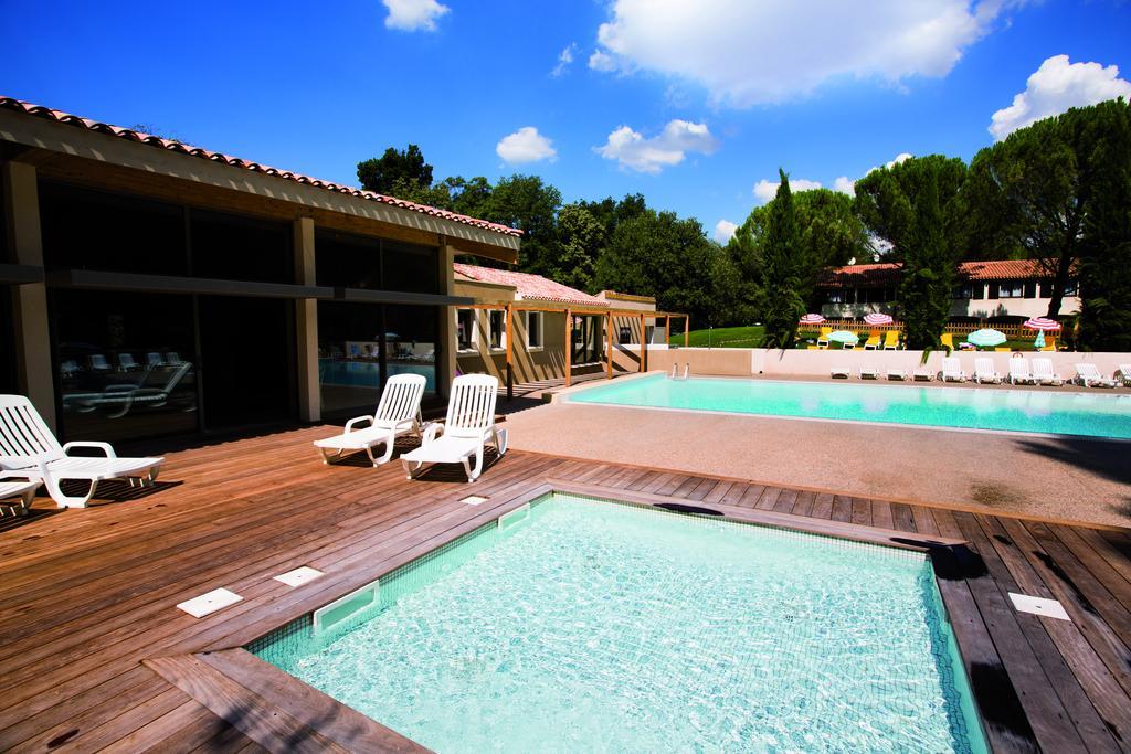 Club Vacances Bleues Domaine De Chateau Laval Gréoux-les-Bains Buitenkant foto